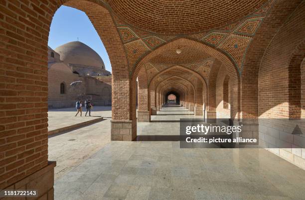 Die Blaue Moschee, auch bekannt als Kabud Moschee in der iranischen Stadt Tabriz, aufgenommen am . Sie wurde im Jahr 1465, im Auftrag von Chatun...