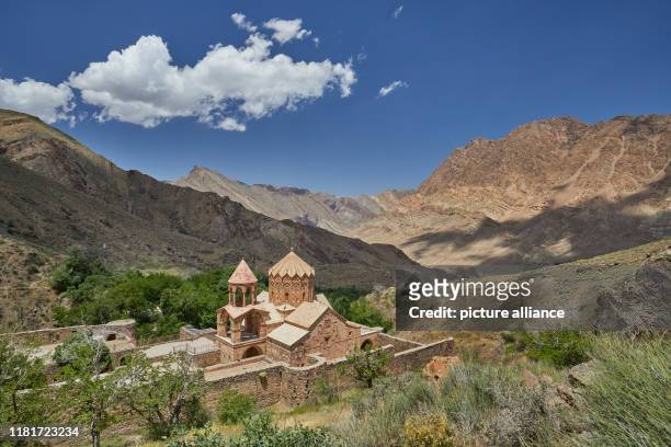 Das armenisch-apostolische Kloster Sankt Stephanos im Norden des Irans bei Djolfa, aufgenommen am . Das Kloster ist seit 2008 zusammen mit dem...