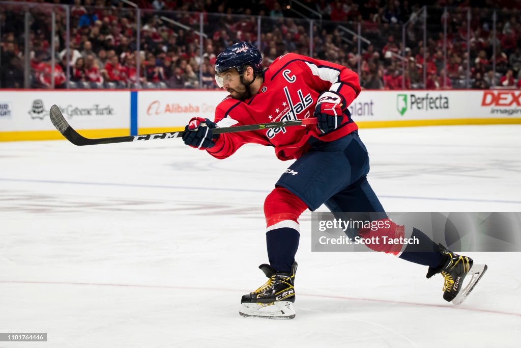 Toronto Maple Leafs v Washington Capitals