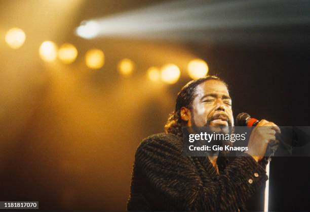 Barry White, Diamond Awards Festival, Sportpaleis, Antwerp, Belgium, 28th November 1987.