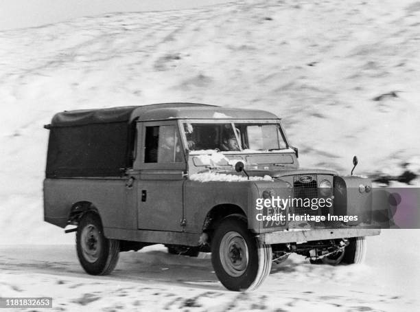 Land Rover 109 series 2. Creator: Unknown.