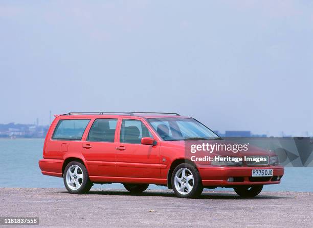 Volvo V70. Creator: Unknown.