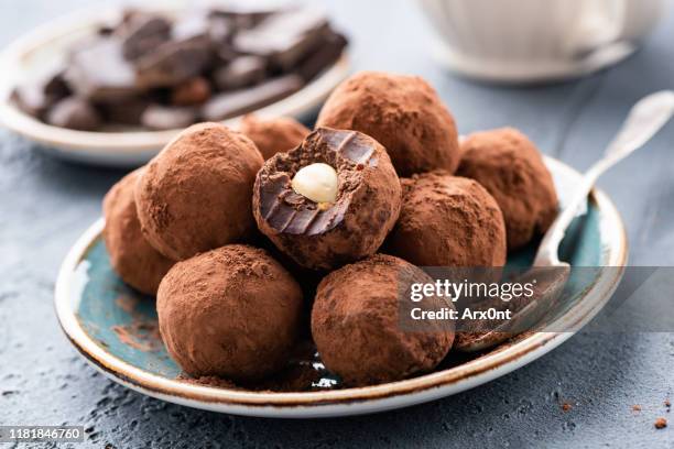 homemade chocolate truffles - chocolate truffle stock pictures, royalty-free photos & images