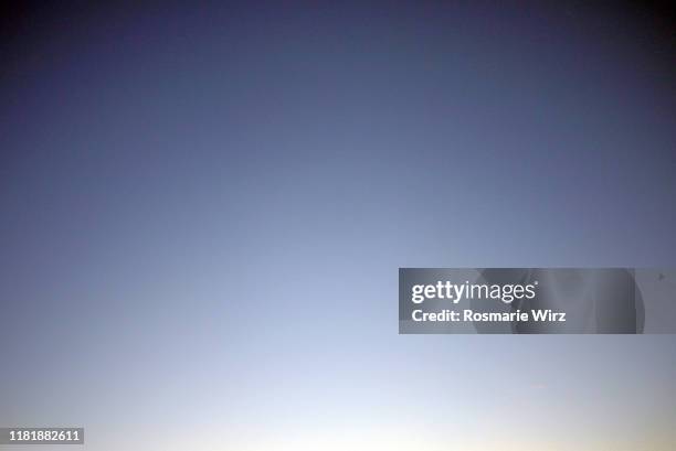 sky above: color gradient from light to dark blue - dark blue sky background stock pictures, royalty-free photos & images