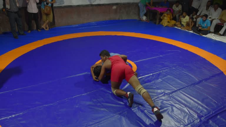 20 Kushti Wrestlers Of India Stock Videos, Footage, & 4K Video Clips ...