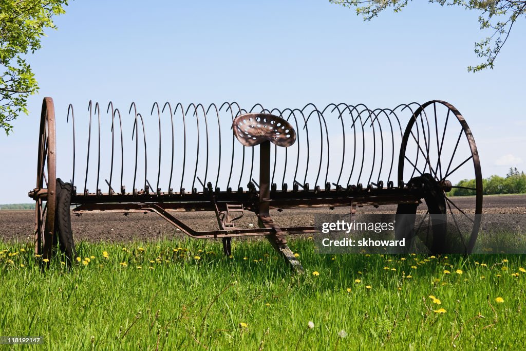 Peanut Rake Antique Horsedrawn Hay Rake High-Res Stock Photo - Getty Images