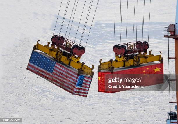 concept photo for china-usa trade war conflict - u.s. china trade war stock pictures, royalty-free photos & images