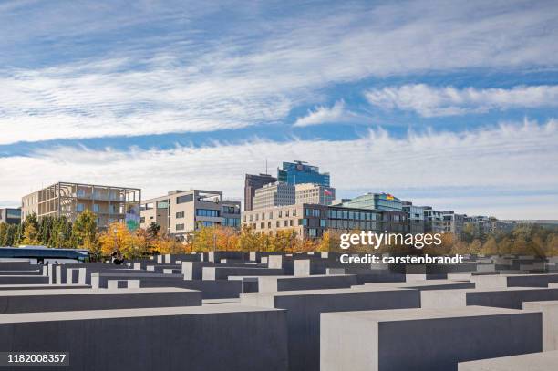 memorial para los judíos asesinados de europa - monument to the murdered jews of europe fotografías e imágenes de stock