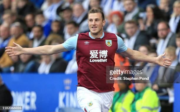 Chris Wood of Burnley celebrates after scoring his team's first goal during the Premier League match between Leicester City and Burnley FC at The...
