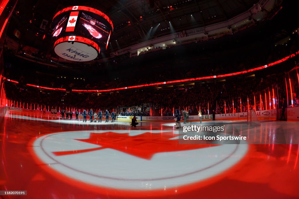 NHL: NOV 12 Predators at Canucks