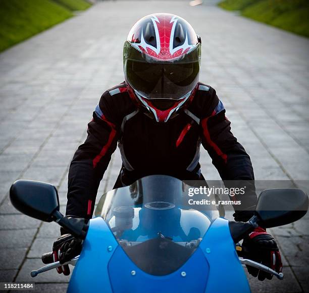 motociclista - casco fotografías e imágenes de stock