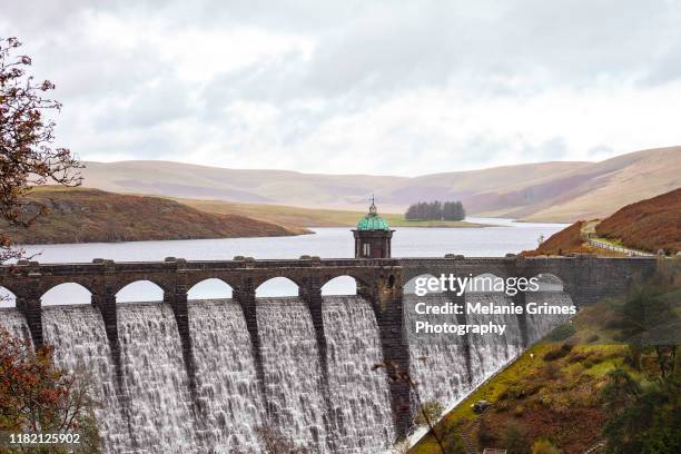 elan valley craig goch - reservoir stock pictures, royalty-free photos & images