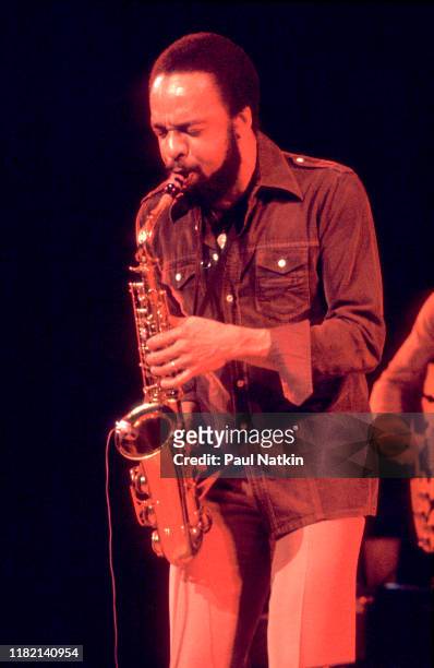 American Jazz musician Grover Washington, Jr performing on stage at the Aire Crown Theater in Chicago, Illinois, February 10, 1978.