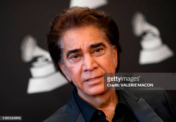 116 fotos e de Singer Jose Luis El Puma Rodriguez - Getty Images