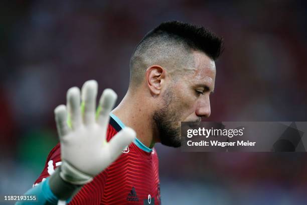 Diego Alves goalkeeper of Flamengo reacts during a match between Flamengo and Vasco as part of Brasileirao Seria A 2019 at Maracana Stadium on...