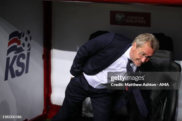 Erik Hamren the head coach / manager of Iceland during the UEFA Euro 2020 qualifier between Turkey and Iceland at Ali Sami Yen Arena on November 14,...