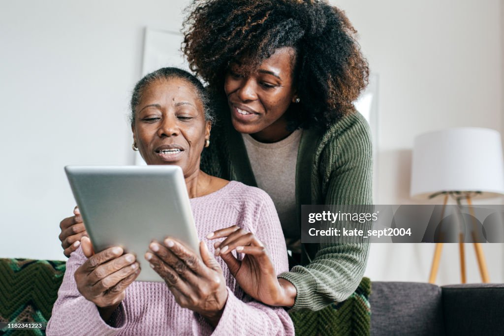 Ensinando sobre o aplicativo de casa inteligente