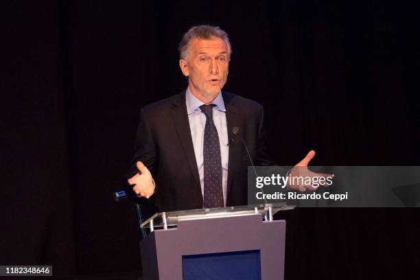 President of Argentina and Candidate Mauricio Macri gestures during the second session of the Argentine presidential debate at Law School of...