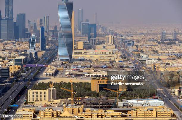 Rural Riyadh 389 Riyadh Skyline Stock Photos, High-Res Pictures, and Images - Getty ...
