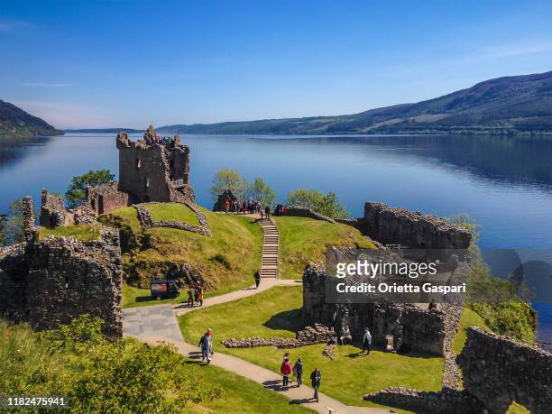 ウルクハート城, ネス湖, スコットランド - ネス湖 ストックフォトと画像