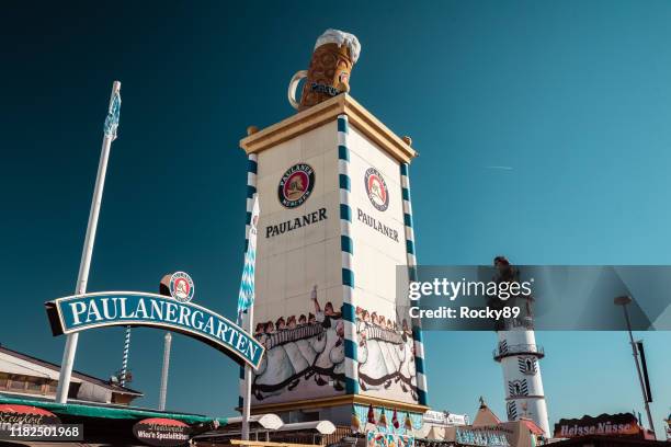 paulanergarten as paulaner's beer garden on munich's oktoberfest, germany - biergarten münchen stock pictures, royalty-free photos & images