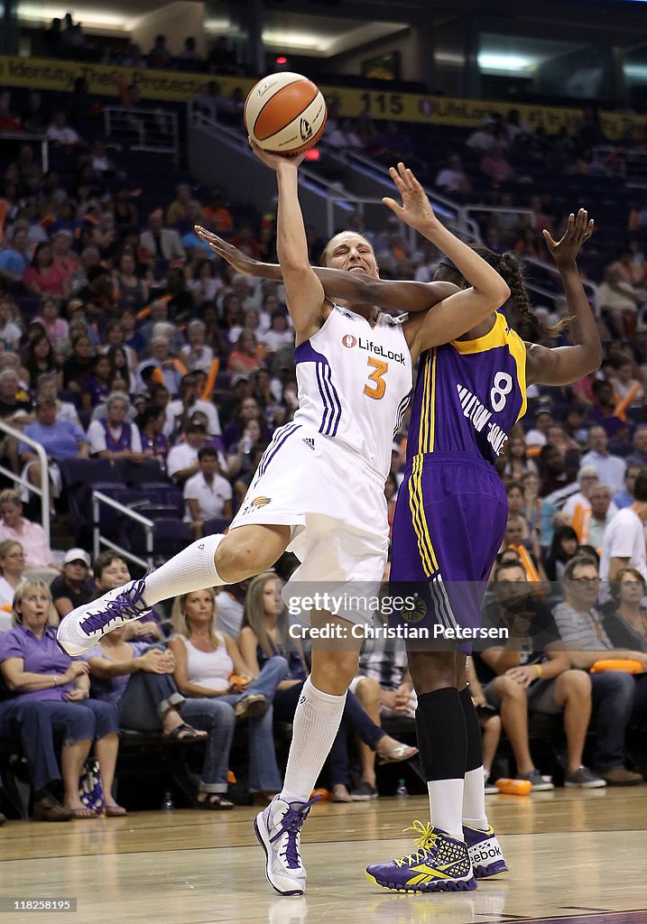 Los Angeles Sparks v Phoenix Mercury