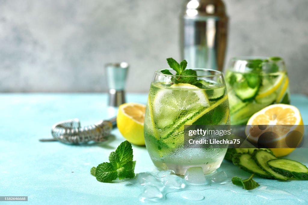 Cucumber and lemon refreshing drink with mint