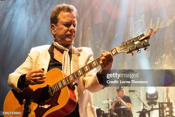 Kiefer Sutherland performs on stage at O2 Shepherd's Bush Empire on October 22, 2019 in London, England.