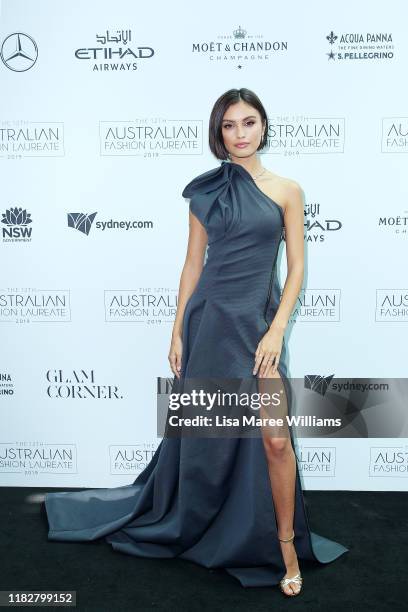 Sarah Ellen attends the Australian Fashion Laureate 2019 at Cafe Sydney on October 23, 2019 in Sydney, Australia.