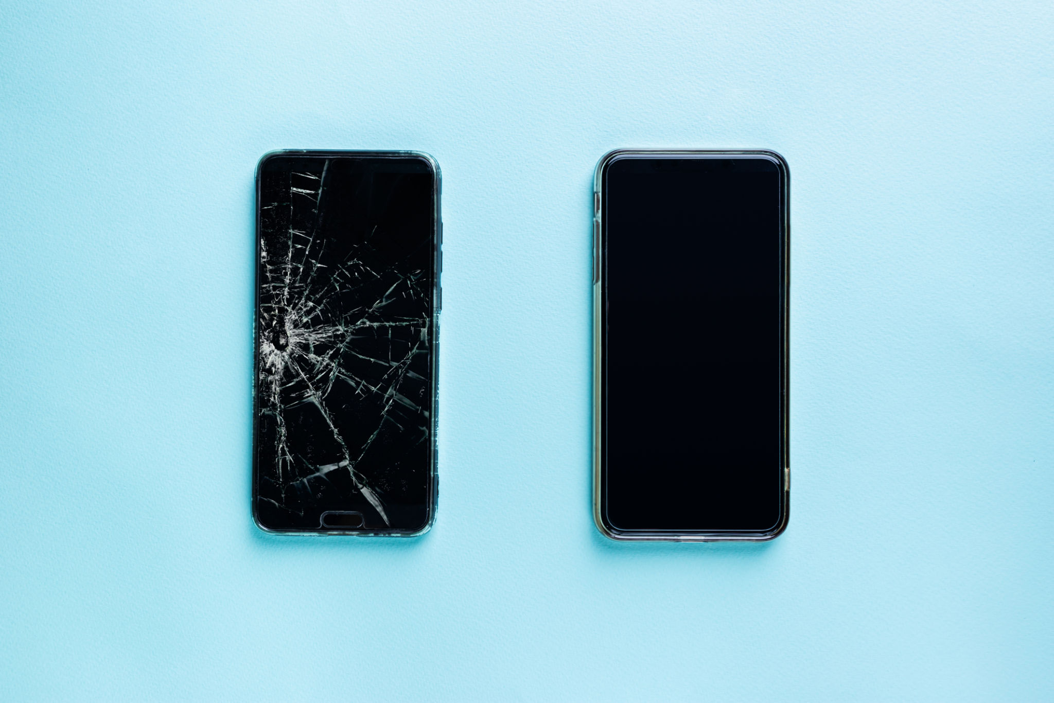 broken phone parts