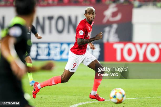 Anderson Talisca of Guangzhou Evergrande drives the ball during the AFC Champions League Semi-final second leg match between Guangzhou Evergrande and...