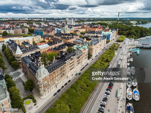 strandvägen boulevard in stockholm - stockholm imagens e fotografias de stock