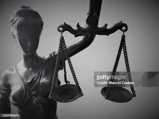 law concept - gerechtigheid stockfoto's en -beelden