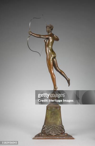 Diana, modeled 1899. Creator Gobelins .