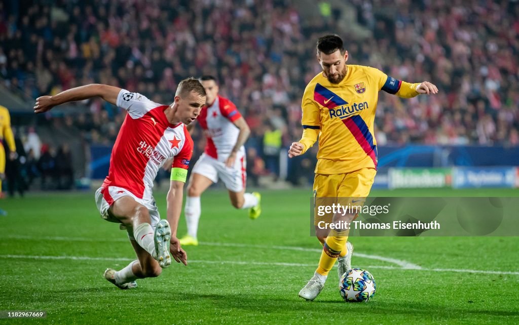 Slavia Praha v FC Barcelona: Group F - UEFA Champions League