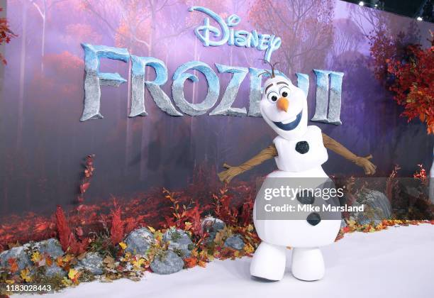 Olaf attends the "Frozen 2" European premiere at BFI Southbank on November 17, 2019 in London, England.