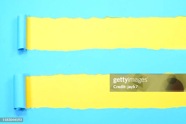 Torn Paper Roll Photos and Premium High Res Pictures - Getty Images