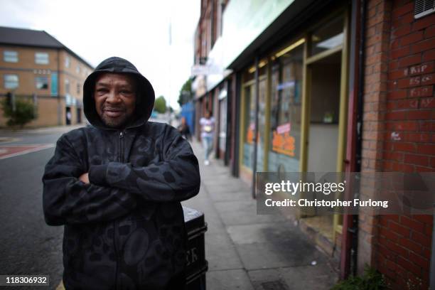Toxteth Riots Reporter Toxteth Riots Photos and Premium High Res Pictures - Getty Images