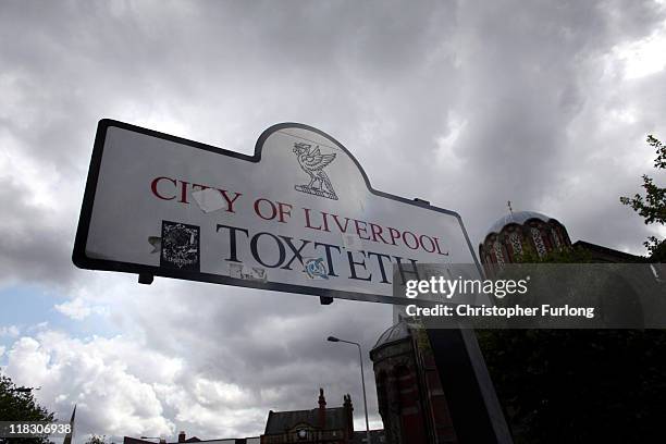 Toxteth Riots 1981 Toxteth Riots Photos and Premium High Res Pictures - Getty Images