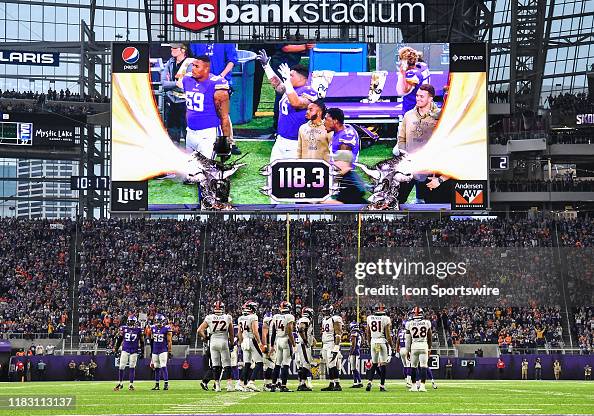 NFL: NOV 17 Broncos at Vikings NFL: NOV 17 Broncos at Vikings