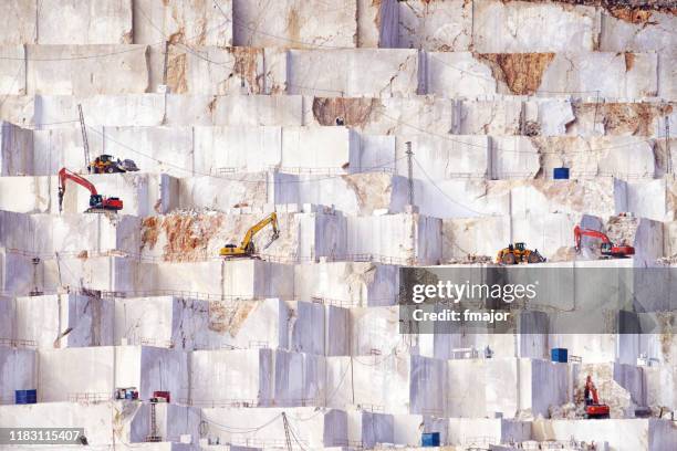 marble mining - quarry work stock pictures, royalty-free photos & images