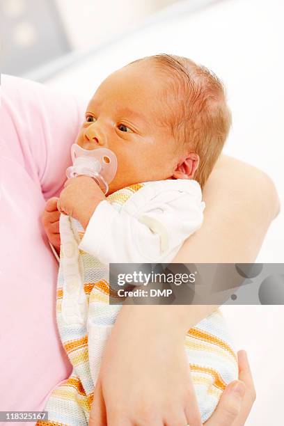 255 fotos e imágenes de Ictericia - Getty Images 255 fotos e imágenes de Ictericia - Getty Images