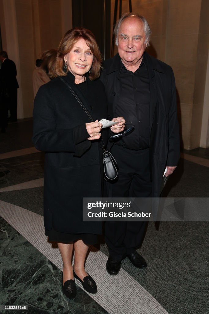 "Die Tote Stadt" Premiere In Munich