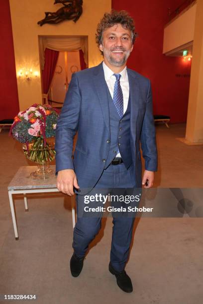 Opera singer Jonas Kaufmann at the opera premiere of "Die tote Stadt" by Erich Wolfgang Korngold at Bayerische Staatsoper on November 18, 2019 in...