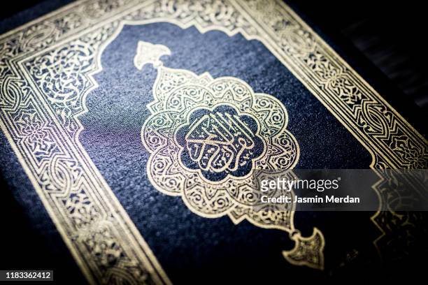 293 Quran Wallpaper Photos and Premium High Res Pictures - Getty Images