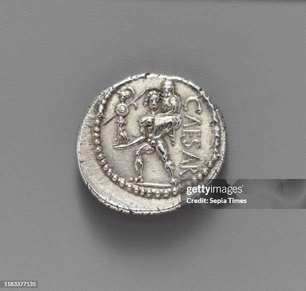 46 Bc Rome Caesar Head Photos and Premium High Res Pictures - Getty Images