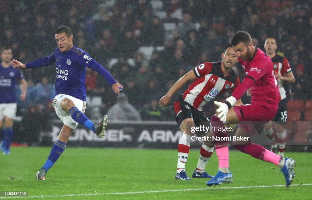 Southampton FC v Leicester City - Premier League