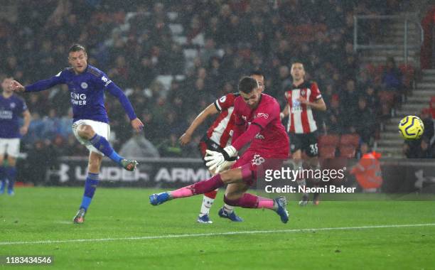 Jamie Vardy of Leicester City scores his team's fifth goal past Angus Gunn of Southampton during the Premier League match between Southampton FC and...