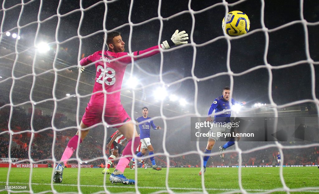 Southampton FC v Leicester City - Premier League