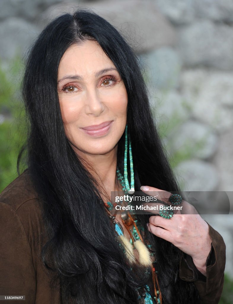 Premiere Of "The Zookeeper" - Arrivals